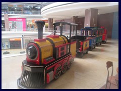 Oakland Mall - mobile train for children